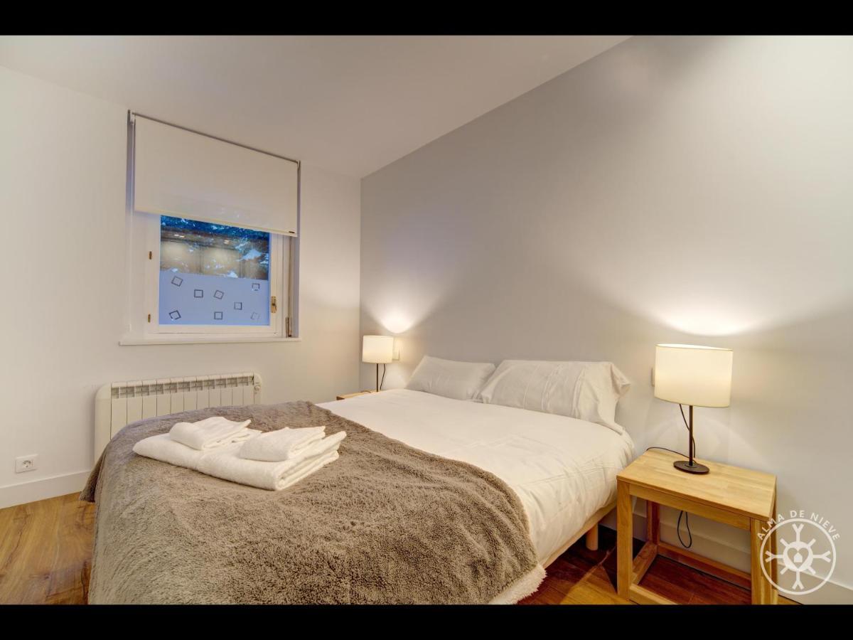 Salana De Alma De Nieve Lägenhet Baqueira Beret Exteriör bild